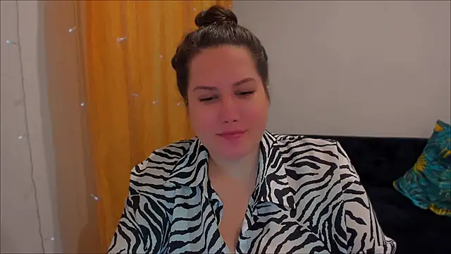 Snapshot of _madalexa_ chatting on 13, 1, 2025  madalexa  online show from 13, 1, 2025