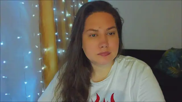 Snapshot of _madalexa_ chatting on 4, 10, 2025  madalexa  online show from 4, 10, 2025