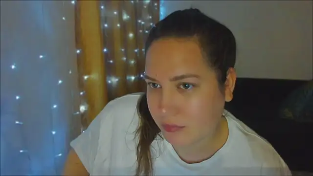 Snapshot of _madalexa_ chatting on 5, 10, 2025  madalexa  online show from 5, 10, 2025