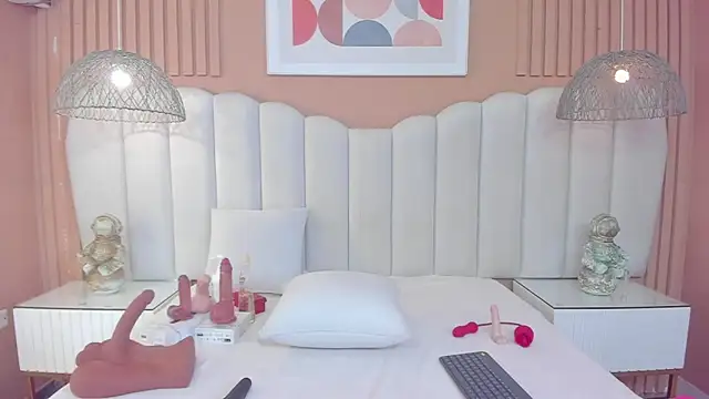 Sara Vanegas online show from 21, 12, 2025