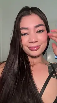 Roxanne 08 online show from 24, 3, 2026