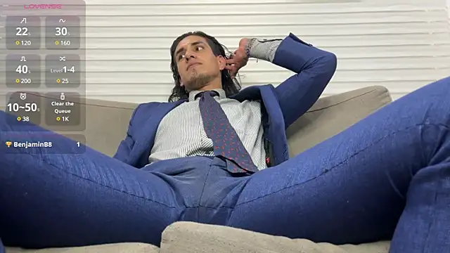 Tom blunt96 online show from 13, 2, 2025