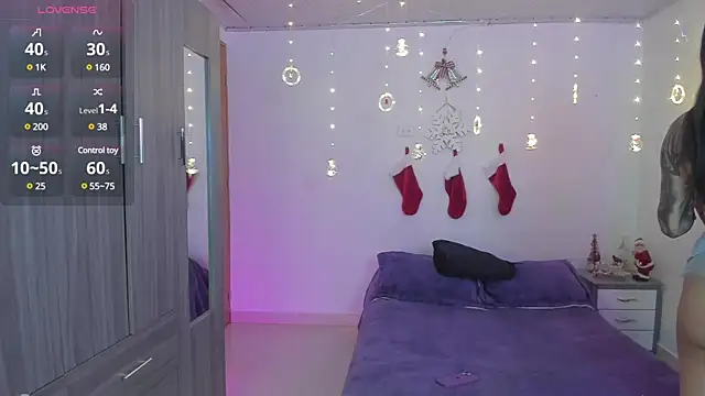 Snapshot of Kayla_foxxy chatting on 19, 12, 2024 Kayla foxxy online show from 19, 12, 2024