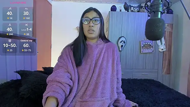 Snapshot of Kayla_foxxy chatting on 21, 10, 2025 Kayla foxxy online show from 21, 10, 2025