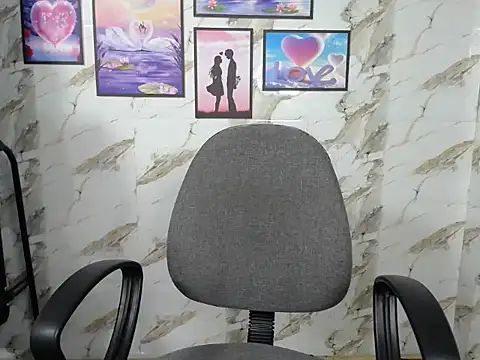 Love bug15 online show from 20, 3, 2025