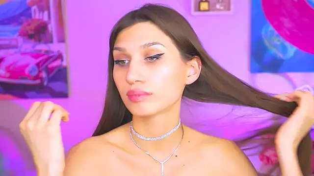 MollyPerry online show from 4, 12, 2024