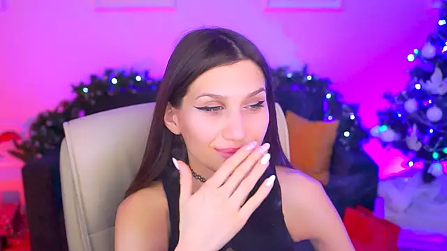 MollyPerry online show from 7, 12, 2024