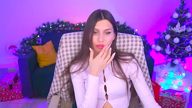 MollyPerry online show from 8, 12, 2024