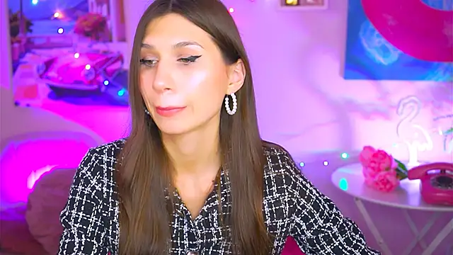 MollyPerry online show from 17, 12, 2024