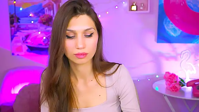 MollyPerry online show from 18, 12, 2024