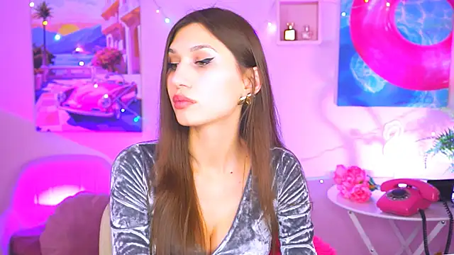 MollyPerry online show from 20, 12, 2024