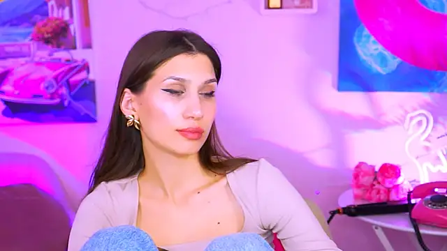 MollyPerry online show from 5, 1, 2025