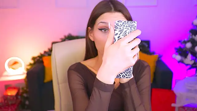 MollyPerry online show from 13, 1, 2025