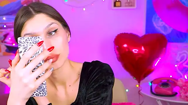 MollyPerry online show from 19, 2, 2025