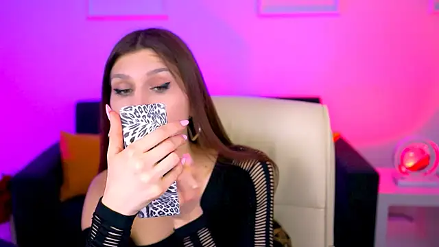 MollyPerry online show from 15, 3, 2025