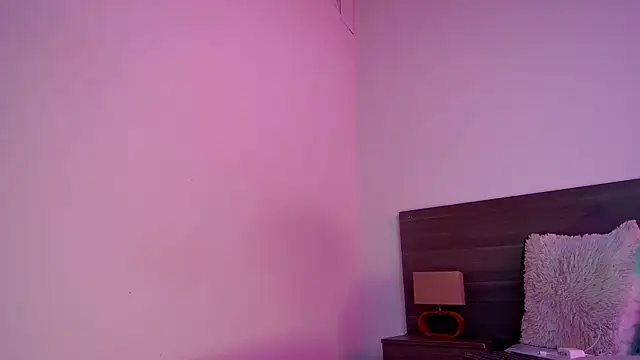 Snapshot of Mila_cams1_ chatting on 8, 11, 2025 Mila cams1 online show from 8, 11, 2025