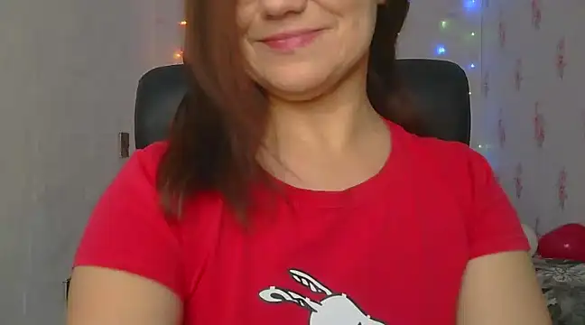 Snapshot of KittyyLaBeauty chatting on 12, 2, 2025 KittyyLaBeauty online show from 12, 2, 2025