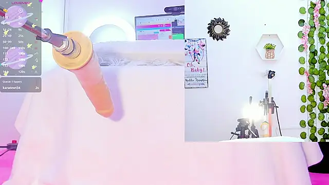 Daki Ume  online show from 4, 2, 2025