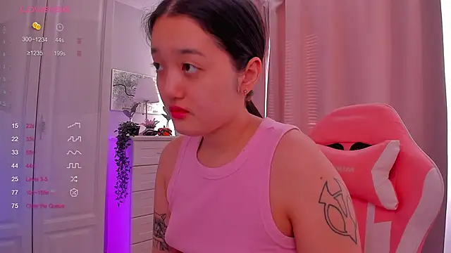 FreyaRaya online show from 8, 2, 2025