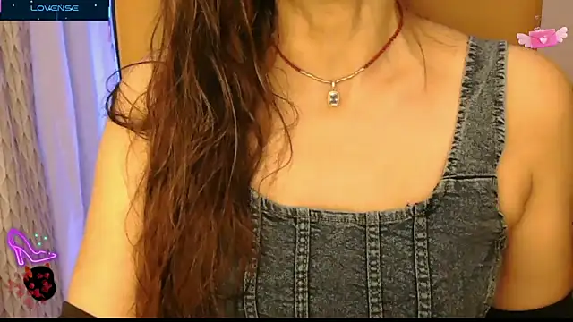 Snapshot of _Blue_Ruubyy_ chatting on 12, 10, 2025 Blue Ruubyy online show from 12, 10, 2025