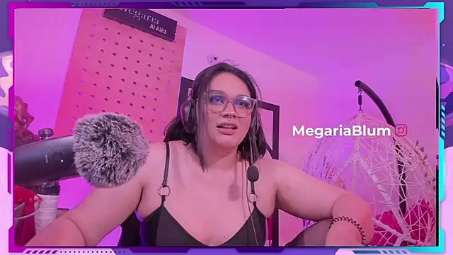 Snapshot of MegariaB chatting on 16, 7, 2026 MegariaB online show from 16, 7, 2026