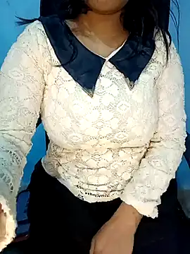 Snapshot of Dayna-36 chatting on 2, 1, 2025 Dayna-36 online show from 2, 1, 2025