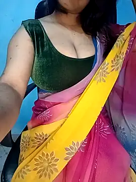 Snapshot of Dayna-36 chatting on 22, 2, 2025 Dayna-36 online show from 22, 2, 2025