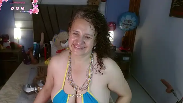 Snapshot of Nadia_84 chatting on 30, 6, 2026 Nadia 84 online show from 30, 6, 2026