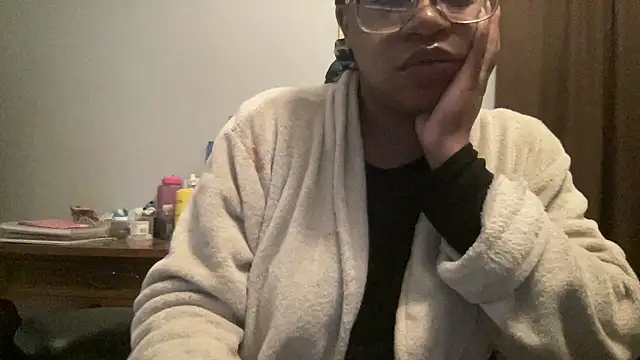 MommyConfident online show from 7, 1, 2026