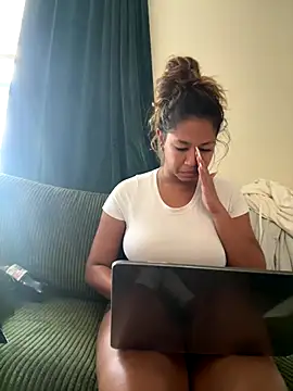 VanessaBling online show from 2, 10, 2025