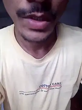 Snapshot of Burhade-- chatting on 6, 1, 2026 Burhade-- online show from 6, 1, 2026