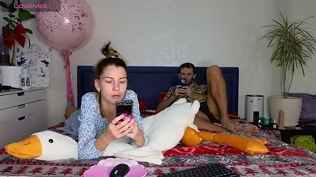 FoxLoveBasik online show from 12, 12, 2024