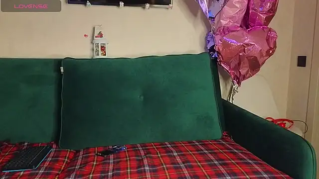 FoxLoveBasik online show from 25, 12, 2024