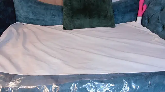 BrendaBrooks online show from 28, 1, 2025