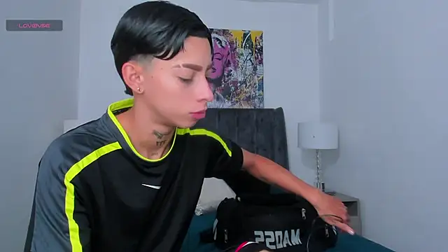 AmberAdams  online show from 5, 12, 2024