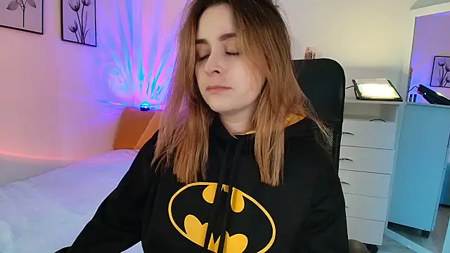 Snapshot of miss_seline chatting on 18, 3, 2025 miss seline online show from 18, 3, 2025