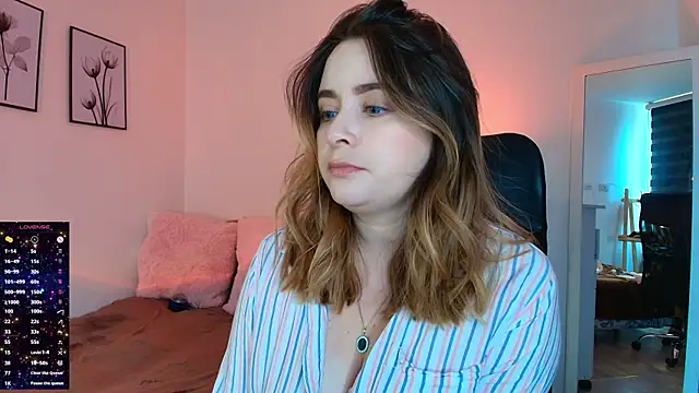 Snapshot of miss_seline chatting on 10, 9, 2025 miss seline online show from 10, 9, 2025