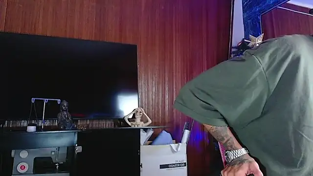 Liam lee online show from 16, 12, 2025