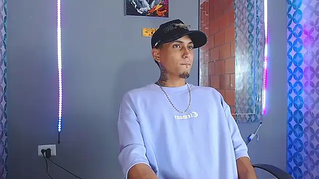 Liam lee online show from 30, 4, 2026