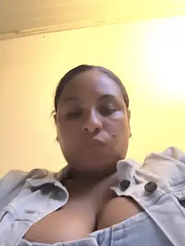 Francesca ferrari online show from 22, 5, 2026