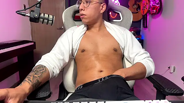 granxarma960 online show from 17, 12, 2024