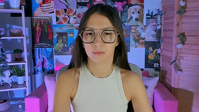 LanaBaker online show from 6, 1, 2025