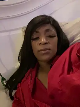 KLoveeee online show from 5, 12, 2025