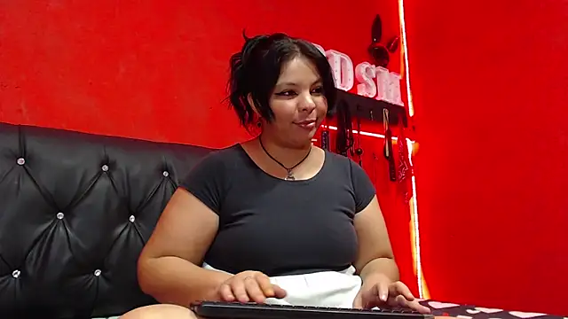 Snapshot of slave_latina7 chatting on 7, 12, 2024 slave latina7 online show from 7, 12, 2024