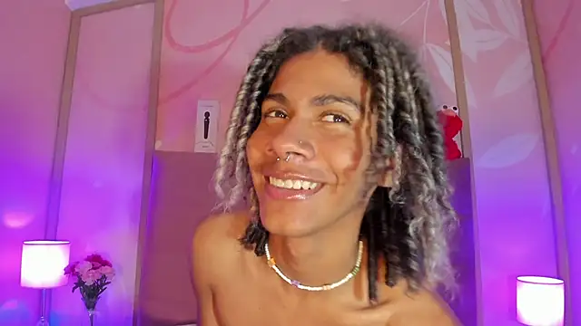 Snapshot of Maxim-Walker chatting on 11, 2, 2025 Maxim-Walker online show from 11, 2, 2025