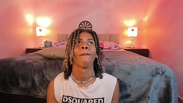 Snapshot of Maxim-Walker chatting on 12, 3, 2025 Maxim-Walker online show from 12, 3, 2025