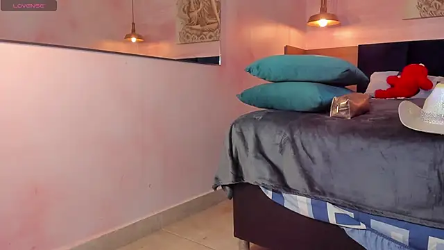 Snapshot of Maxim-Walker chatting on 15, 3, 2025 Maxim-Walker online show from 15, 3, 2025