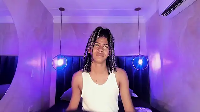 Snapshot of Maxim-Walker chatting on 14, 9, 2025 Maxim-Walker online show from 14, 9, 2025