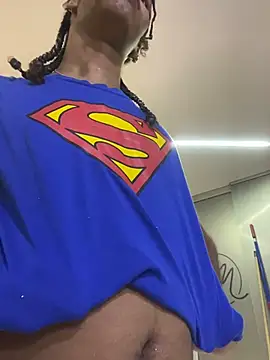 Snapshot of Maxim-Walker chatting on 4, 12, 2025 Maxim-Walker online show from 4, 12, 2025