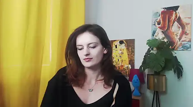 juicyNadine online show from 17, 12, 2024